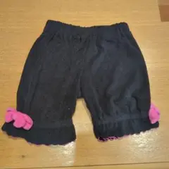 黒とピンクのフリル付きパンツ 90