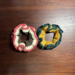 【受注制作】かぎ編み波状デザインシュシュ