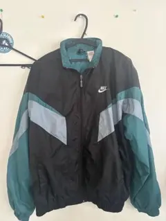 NIKE ナイロンジャケット ブラック グリーン