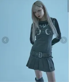 REFLEM/レフレム』ベルト使いプリーツデニムキャミワンピースのサムネイル