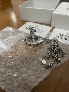 販売証明書付 新品 ヴィヴィアンウエストウッド ネックレスNEW SMALL 