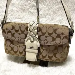COACH ソーホー ワンショルダーバッグ 白 キャンバス シグネチャー 希少