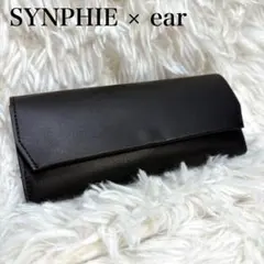 美品 ear イアパピヨネ SYNPHIÉ フラップ型ウォレット 財布 黒のサムネイル