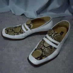 BURBERRY ドレスシューズ ホワイト パイソン柄 レザー メンズ 27cm