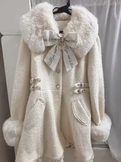 LIZLISA ビジューリボンミニ丈Aラインコート 白