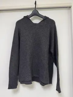 パラスパレス　ニット　パーカーのサムネイル