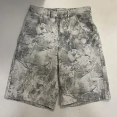 ZARAリアルツリーハーフパンツ