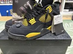 NIKE AIR JORDAN 4 RETRO Thunderのサムネイル