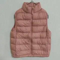 子供服　ユニクロ　ベスト　140㎝　中古