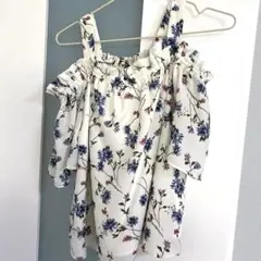 暑い春服！花柄オフショルダーシャツ Mサイズ