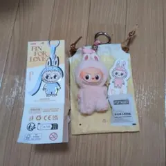 ラブブ イニシャル &