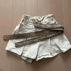 フリル付きクリーム色スカート風ショートパンツ XXS