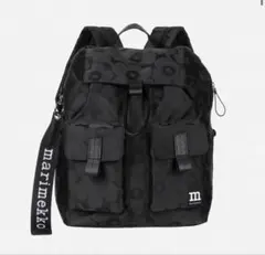 新品】 marimekko ジップ トップ バックパック ウニッコ チャーム