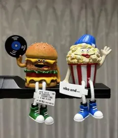 niko and BOP TUNE RECORDS お座りオブジェ ハンバーガー - メルカリ