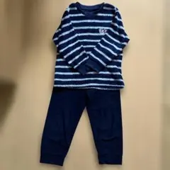 ユニクロ　ミッキー刺繍付きフリースパジャマセット110