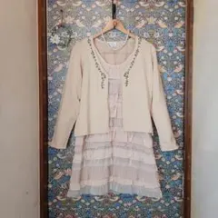 刺繍入りベージュボレロ