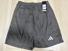 adidas ショートパンツ　JXL