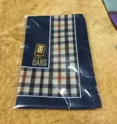 DAKS ネイビー チェック柄 ハンカチ