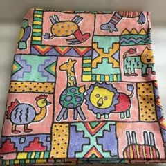 動物柄の綿生地 約114cm x 240cm