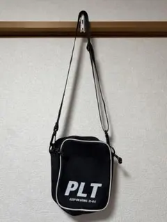 ピンクラテ　ショルダーバッグのサムネイル