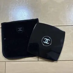 Chanel 黒 手鏡 専用ケース付き