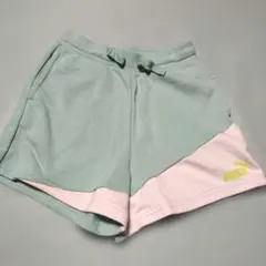 PUMA グリーン ピンク ショートパンツ
