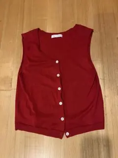 ＊ deuxC 赤 ニットベスト ボタン付き ＊