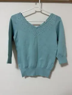 アプワイザーリッシェ　水色七部袖ニット　ビジュー