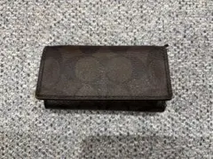 Coach ダークブラウン キーケース