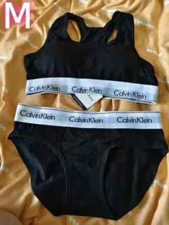 Calvin Klein ブラック ブラジャーショーツセット M
