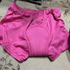 Item thumbnail for item 3d45c01e-050c-4a89-a8fe-9995482c42f9