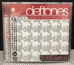 deftones back to school (mini maggit)