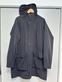ユニクロ　ウインドプルーフフーデッドコート　黒XL