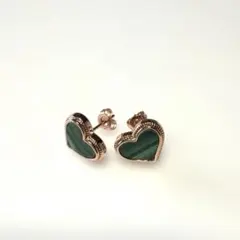 マラカイトピアス