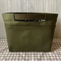 Item thumbnail for item 19bdf174-2186-4692-b205-476055bae8ab