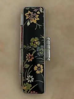 花柄黒地印鑑ケース