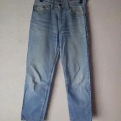 Levi's ライトブルー ストレートデニム