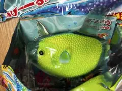 【新品・未使用】クジラアタックand co. マンボウ　のびーるおもちゃのサムネイル