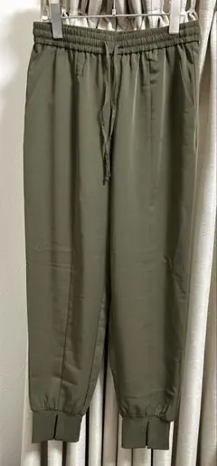 Item thumbnail for item 3603a4c5-a2c4-4490-ae7e-af89588b49cc