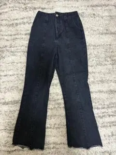 デニムパンツ　フレアデニム