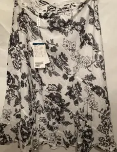 【Giorgio Grati ジョルジオグラッティロングTシャツ　スワロフスキー 2025年最新】giorgio gratiの人気アイテム - メルカリ