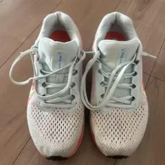 NIKEランニングシューズエアウィンフロー11