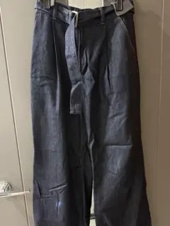 GU ライトデニムベルテッドワイドパンツ