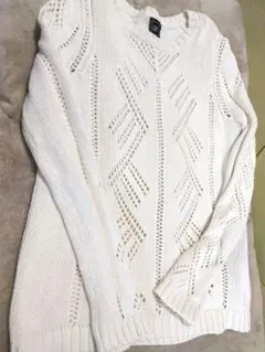 GAP★ホワイト 透かし編み コットンセーター M