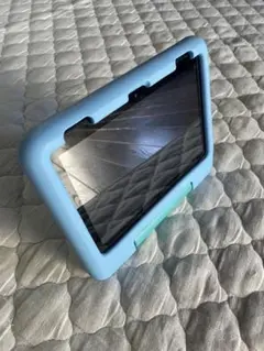 キッズ向け青いタブレット本体