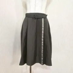 F i.n.t　プリーツスカート　フレア　ベルト　カーキ系　バックゴム　膝丈