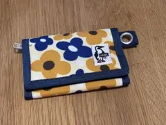CHUMS 三つ折り財布 花柄 CORDURAのサムネイル