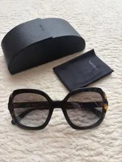 PRADA・プラダ・サングラス・黒・70◻︎15 120・SPR14G - メルカリ
