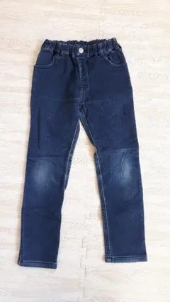 BeBe　デニムパンツ　長ズボン　120