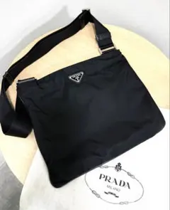 061 極美品 PRADA ショルダーバッグ サコッシュ 斜めがけ 黒 b7 - メルカリ